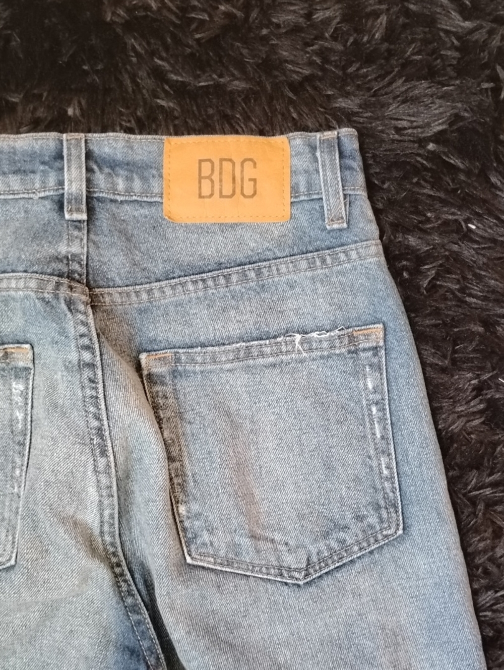 BDG Women's "Cowboy Jeans" (27) - Picture 8 of 14